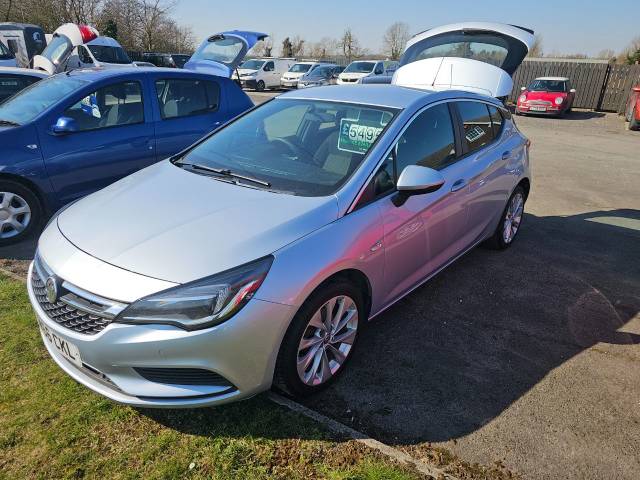 2016 Vauxhall Astra 1.6 CDTi 16V ecoFLEX Design 5dr