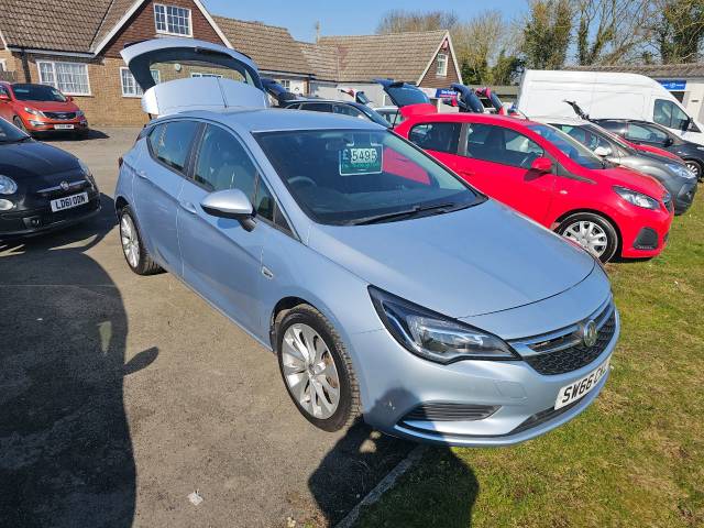 2016 Vauxhall Astra 1.6 CDTi 16V ecoFLEX Design 5dr