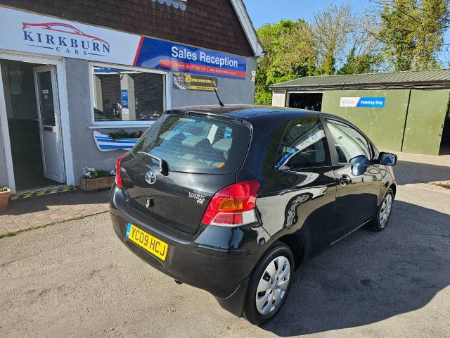 2009 Toyota Yaris 1.33 VVT-i TR 3dr MMT [6]