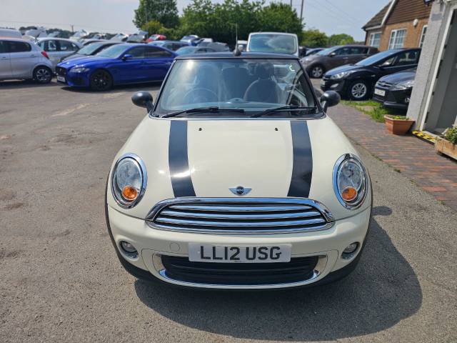 Mini Convertible 1.6 One 2dr Convertible Petrol White