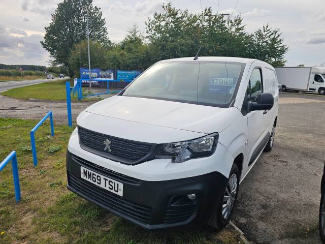 2020 Peugeot Partner 950 1.5 BlueHDi 100 Professional Van